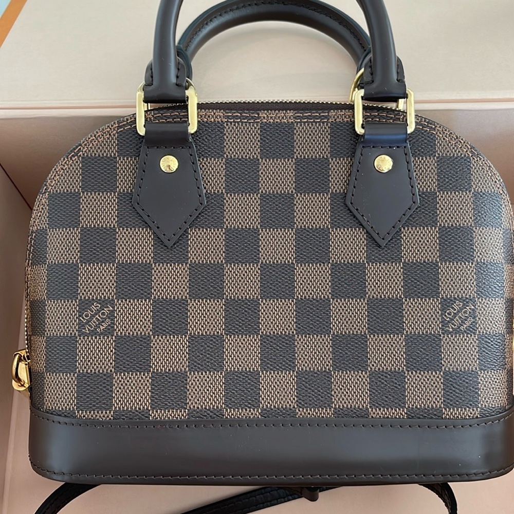 Louis Vuitton Alma bb